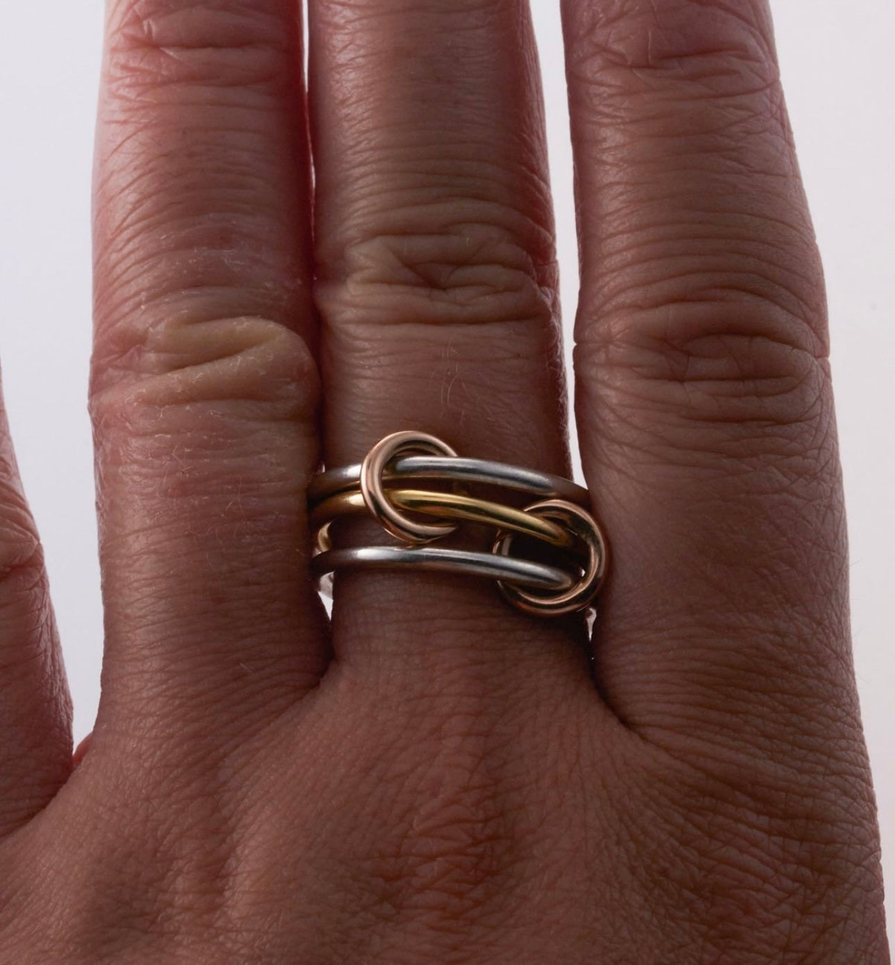 Demi ring