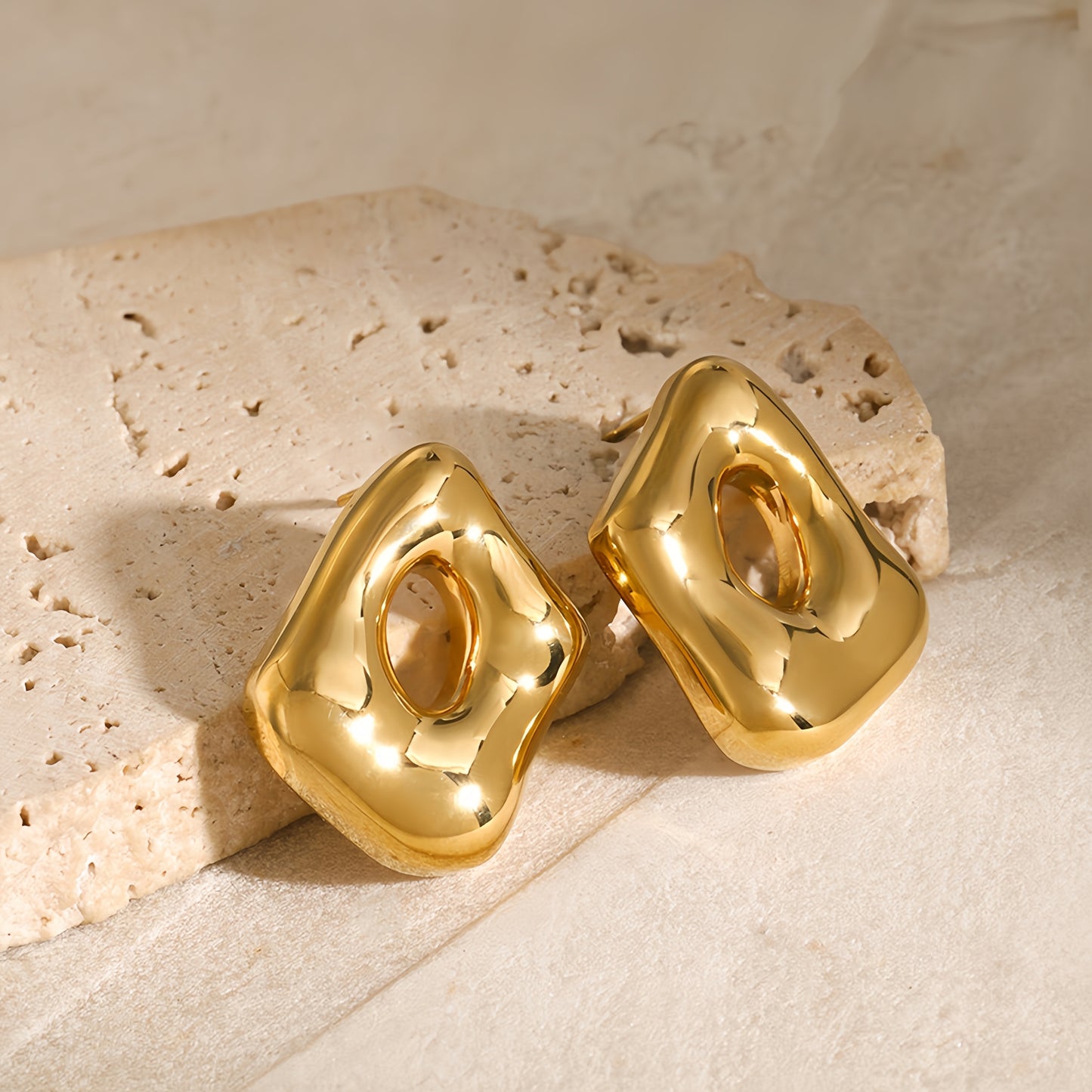 Dominica earrings